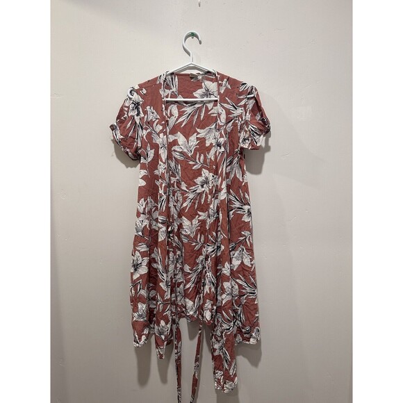Roxy Floral Wrap Dress Cap Sleeves Womens 6 Waist Tie Mauve Indie Low Neckline - Picture 2 of 4